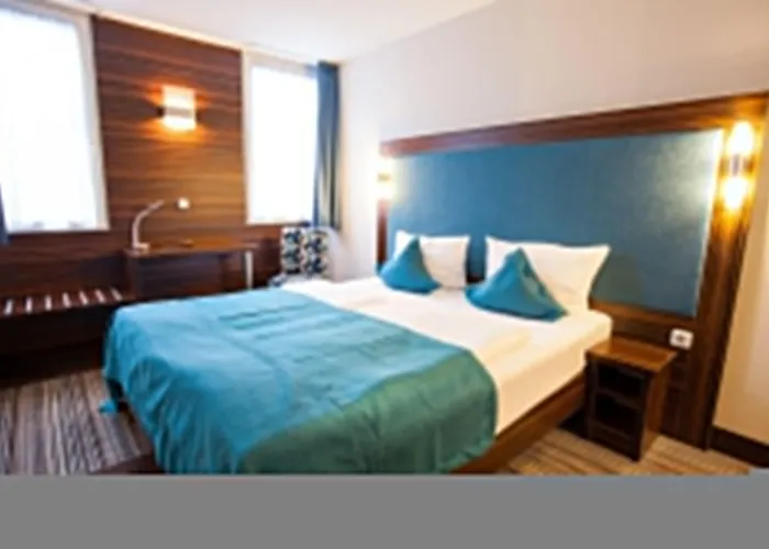 Otel Centro Ayun Köln