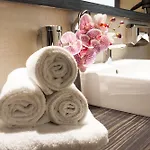 Centro Ayun 3*