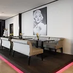 Centro Ayun Hotel 3*