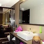 Centro Ayun Otel Köln