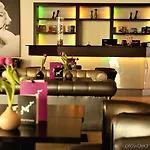 Centro Ayun Otel