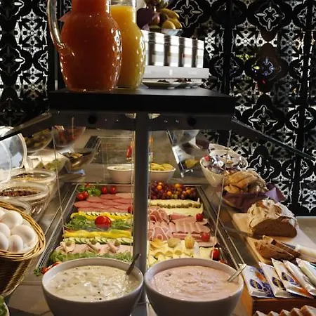 Centro Ayun كولونيا