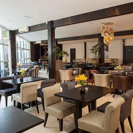 فندق Centro Ayun كولونيا