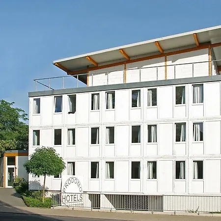 Centro Ayun فندق